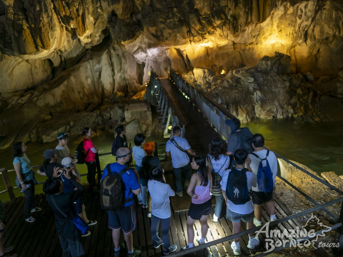 4D3N Kuching & Mulu Unesco Tour With National Park Stay